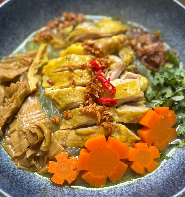 Vietnamese Chicken and Bamboo Glass Noodle Soup (Miến Măng Gà)